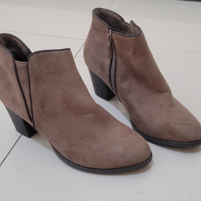 sepatu boot wanita donatello