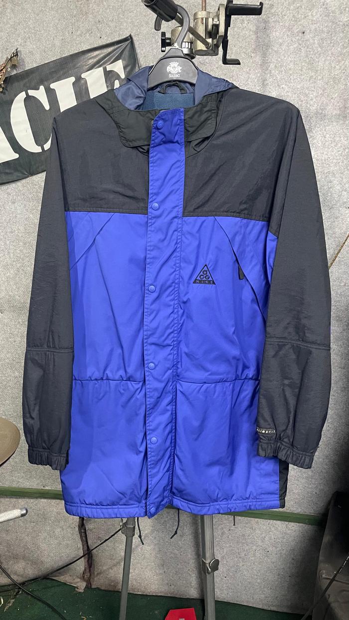 Vintage 90's Nike ACG Winbreaker Colorblock ClimaFit