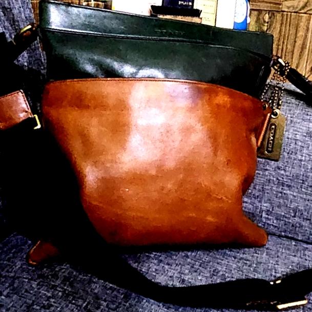 tas kulit pria tali panjang branded co*ach/second/preloved jonggol