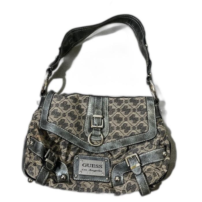 Tas wanita branded merk GUESS ORI ( preloved)
