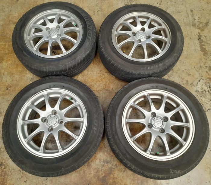 VELG MOBIL OEM SECOND/BEKAS STD JAZZ VTEC R15X6 4X100 ET53 +BAN DLP 185 65