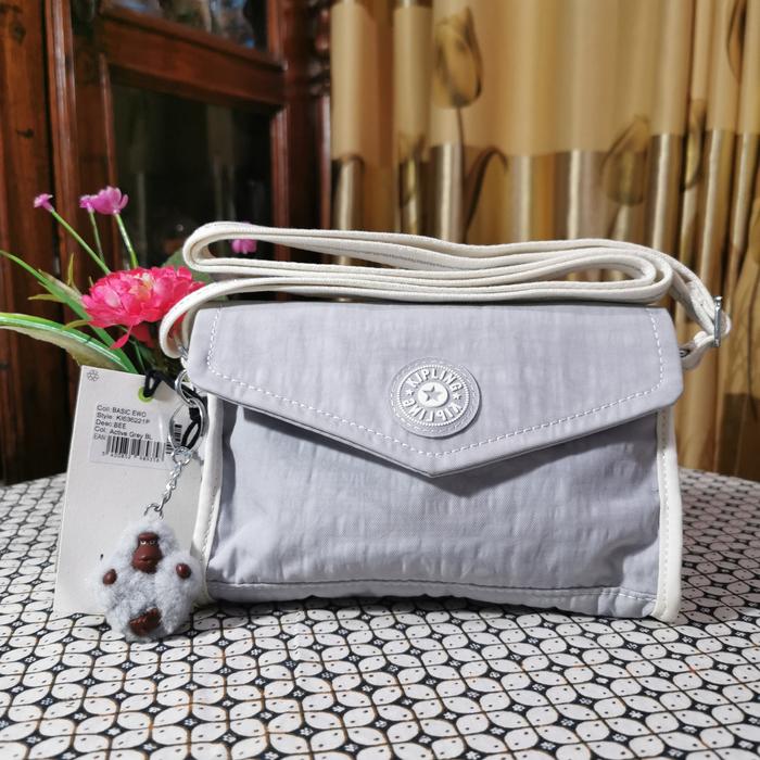 Kipling Original sling bag