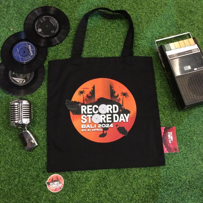TOTE BAG RECORD STORE DAY BALI 2024 (HITAM)