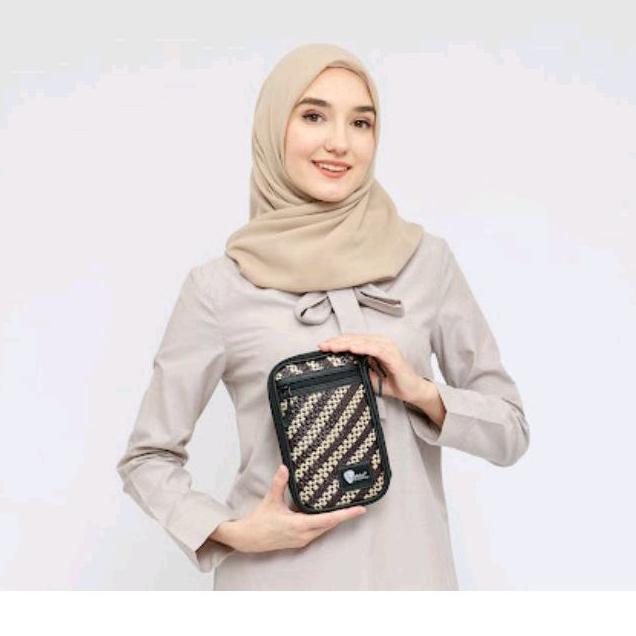 tas slempang etnic tas tikar pandan tas tradisional tas anyaman kalimatan