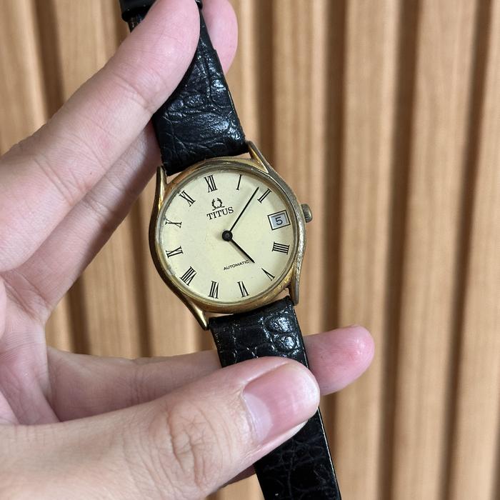 JAM TITUS ROMAN SECOND MATOT