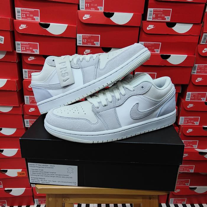 NIKE AIR JORDAN 1 LOW PARIS CITY EDITION BNIB 100% ORIGINAL