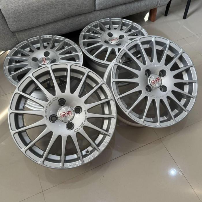 Velg Original OZ Superturismo R15x6.5 et. 43 4x100 made in Italy RARE Rally Brio, Yaris, Jazz, Mazda
