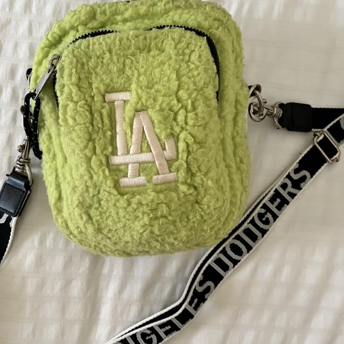 Preloved sling bulu MLB original