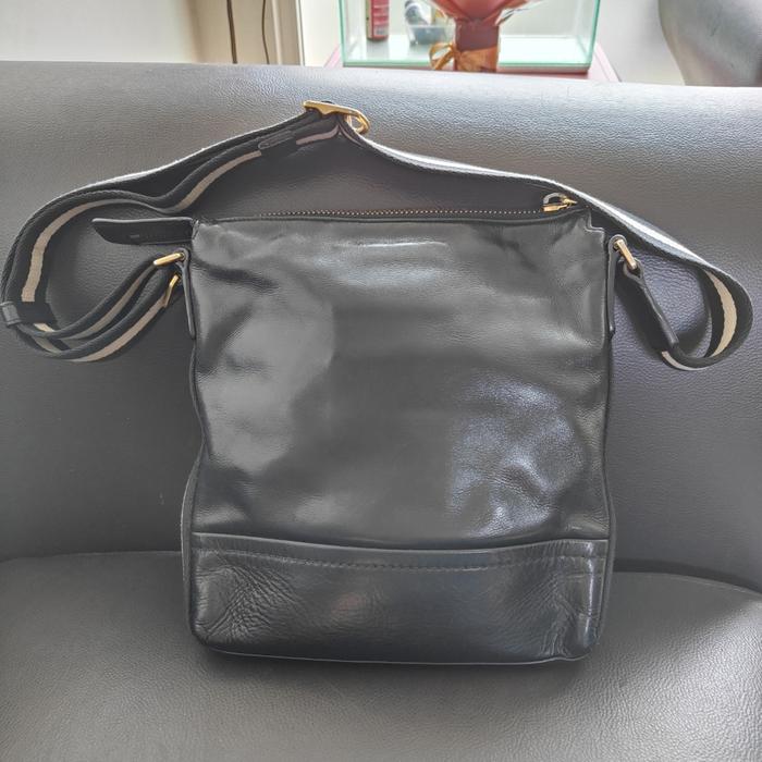 Preloved Sling bag Bally Strip