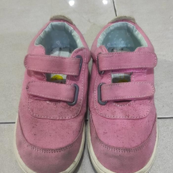 Preloved Sepatu Anak Wakai Ori