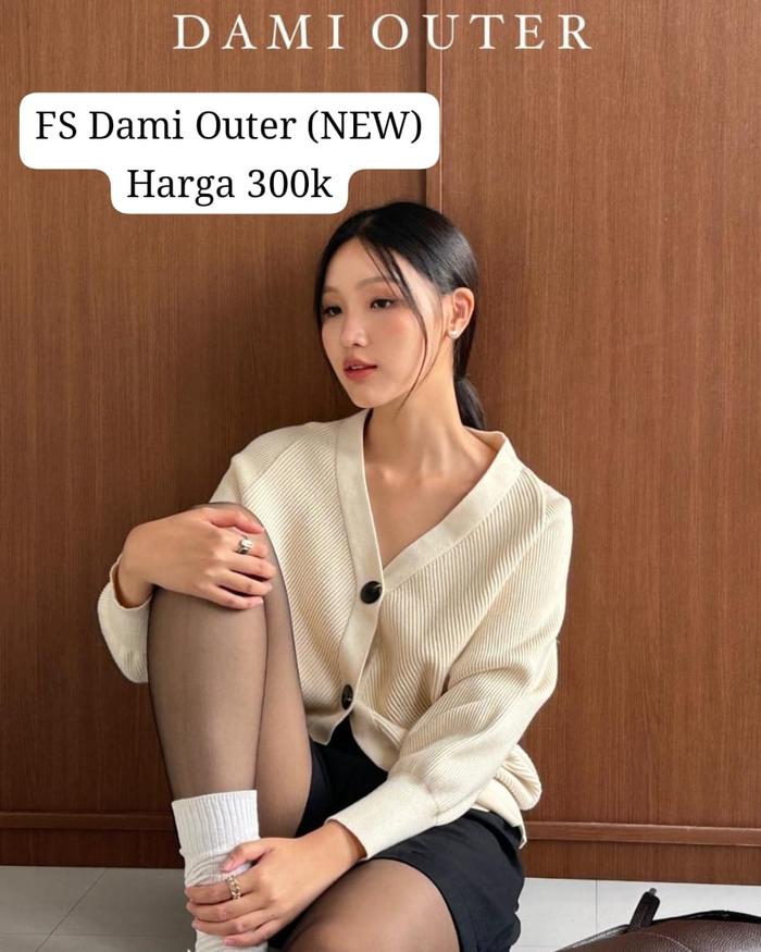 Claryn the label Dami Outer
