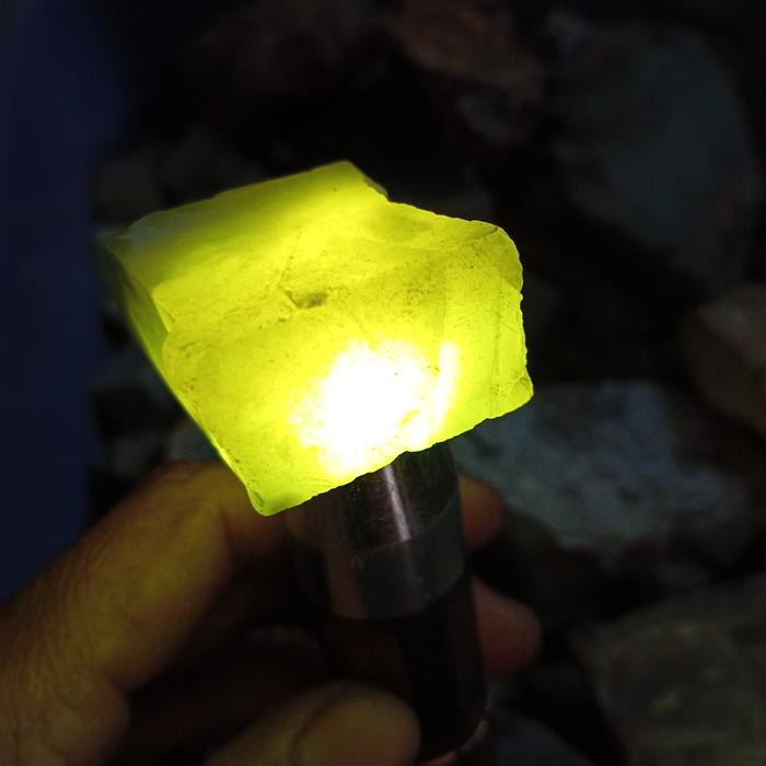 batu giok aceh / batu IDOCRASE/ lumut aceh