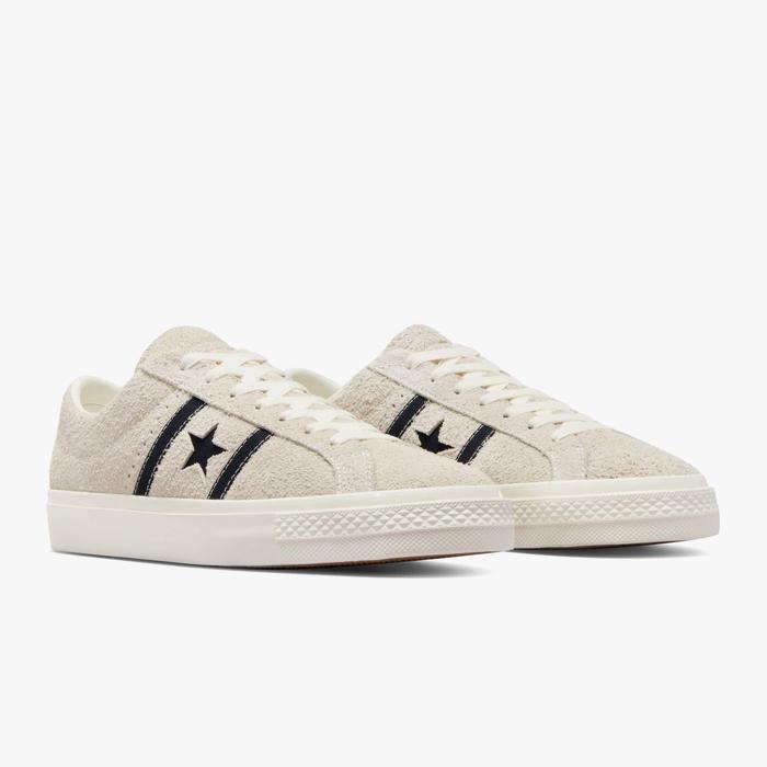 Converse One star Academy Pro