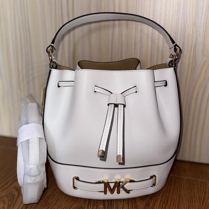 Mk Reed Medium Belted Bucket Leather Optic White