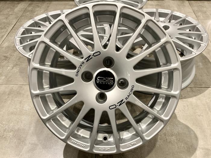 Velg OZ Superturismo GT, R-15, Lebar 6.5, PCD 4 x 100