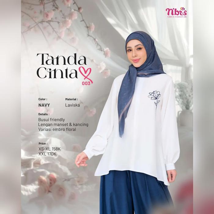 Atasan Nibras Terbaru Tanda Cinta 003 Warna White Putih Polos dengan variasi bunga warna Navy Kemeja