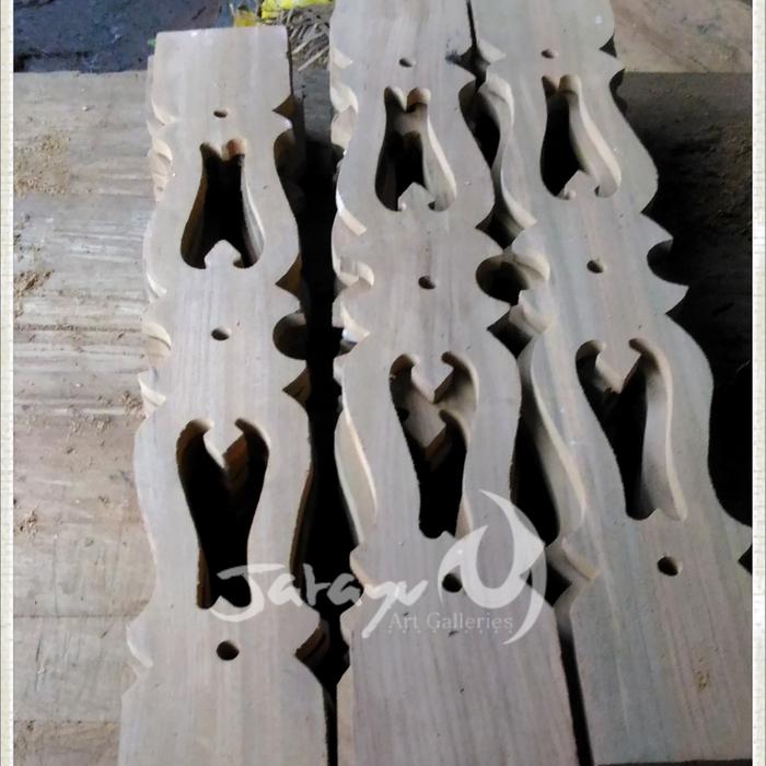 komponen ruji-ruji pagar klasik kayu jati lawas pemanis pagar rumah joglo