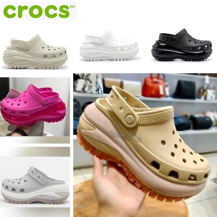 Crocs Classic Mega Crush Clog / Sandal Wanita Crocs Mega Crush Clog