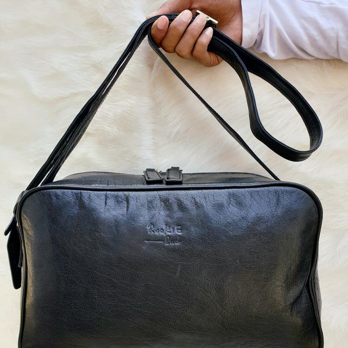 Tas Rookie Bud Selempang Sling Bag Hitam Kulit Asli Wanita