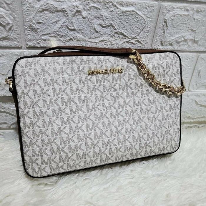 MK jet set crossbody vanilla