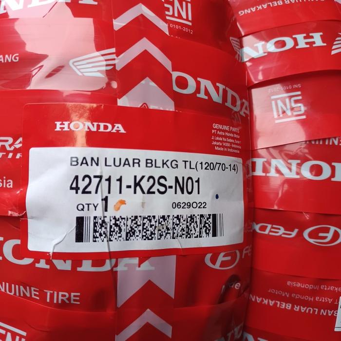42711K2SN01 BAN LUAR AHM 14-120/70 VARIO-160 BELAKANG TUBELES