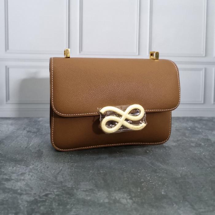 little bunny bag thailand - REAL LEATHER - PRELOVED