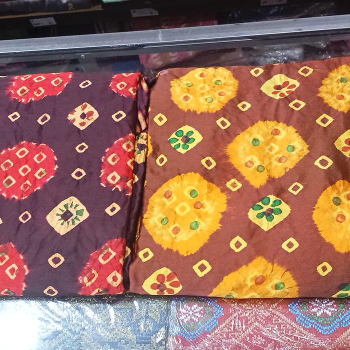 Kain sutra Palembang motif Jumputan￼