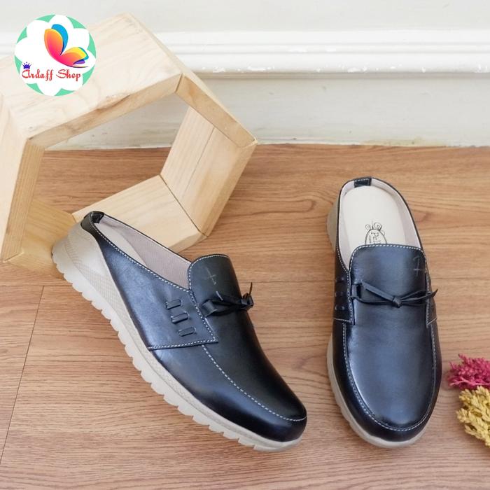 Sepatu Slip On Mules/Tutong Wanita Kulit Asli T001 Ulmus (Sol Karet)