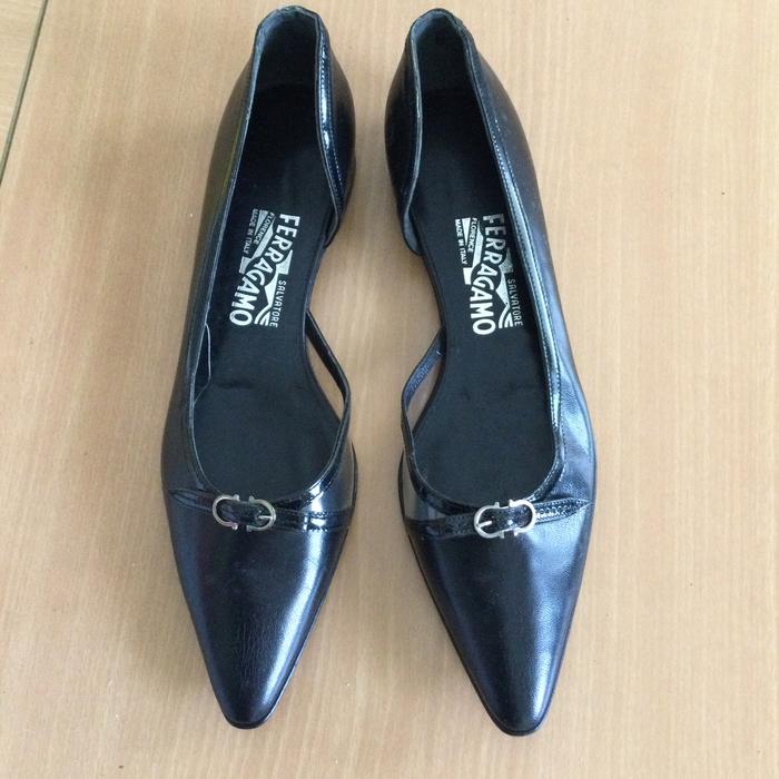 Sepatu Ferragamo preloved ori lancip