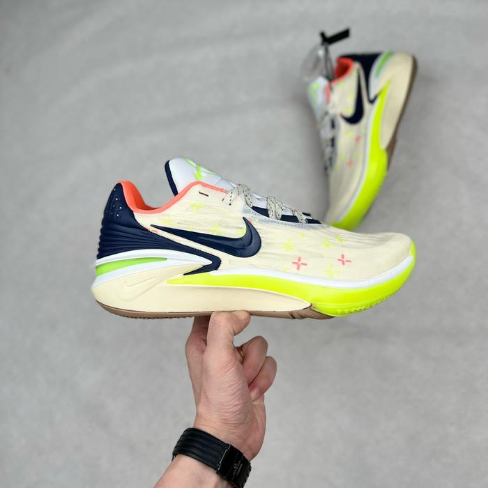 Sepatu Zoom Gt Cut 2 Crosshair