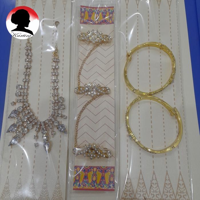 AKSESORIS NONE BETAWI KALUNG TEBAR GELANG NONE PENITI BROS NONE