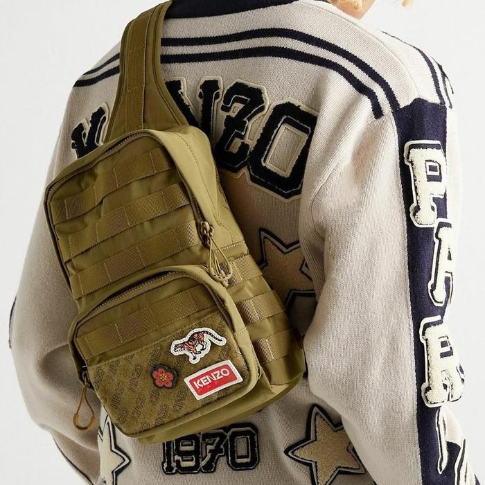 tas pria kenzo sling pack