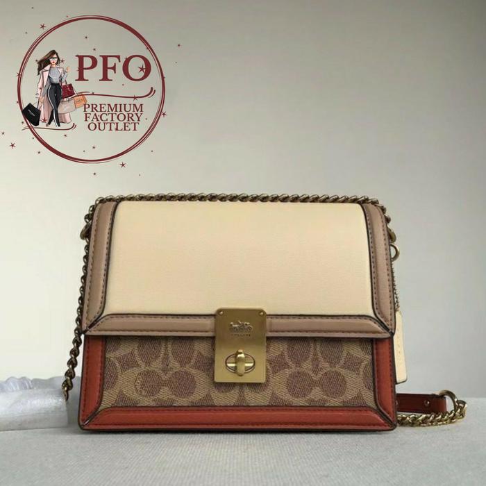 READY STOCK TAS C2795 Hutton Shoulder Bag Colorblock In Signature Canvas