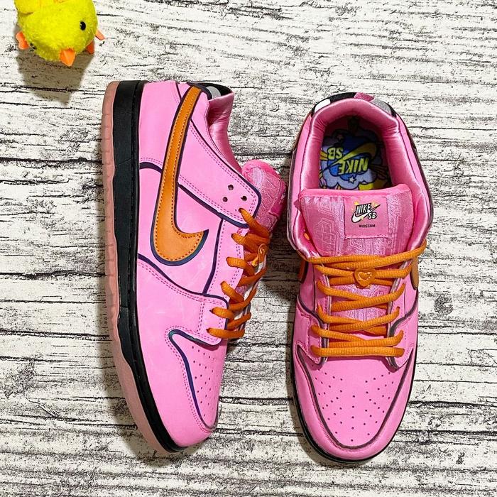 Sepatu N1ke SB Dunk Low Pro x The Powerpuff Girls ‘Blossom’ Second - Size 43