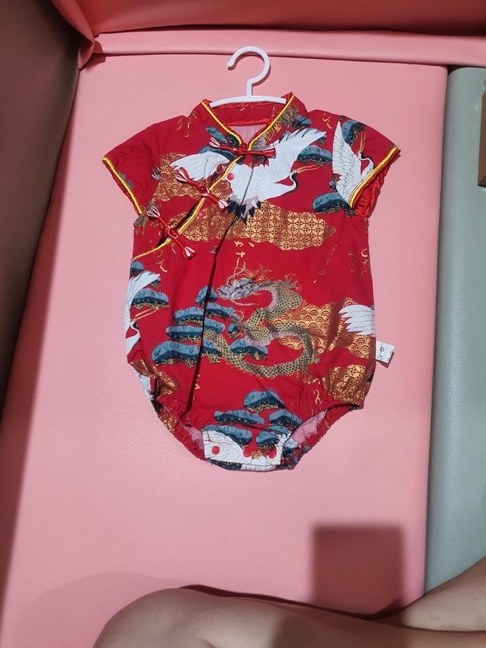 PRELOVED Romper Baju Imlek Bayi / Cheongsam Merah - 80cm