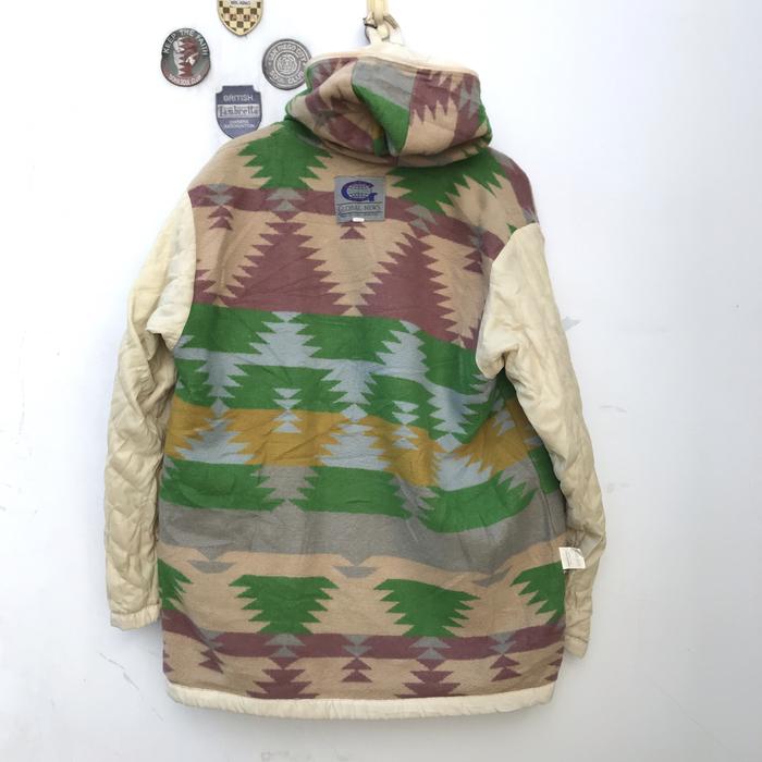 Vintage Global News Field white Jacket Indian navajo blanket Inner pattern inside products by daily 