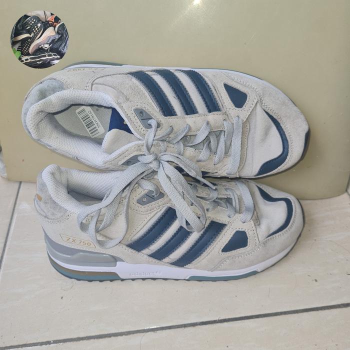 sepatu adidas ZX 750 second size 39 insole 24,5
