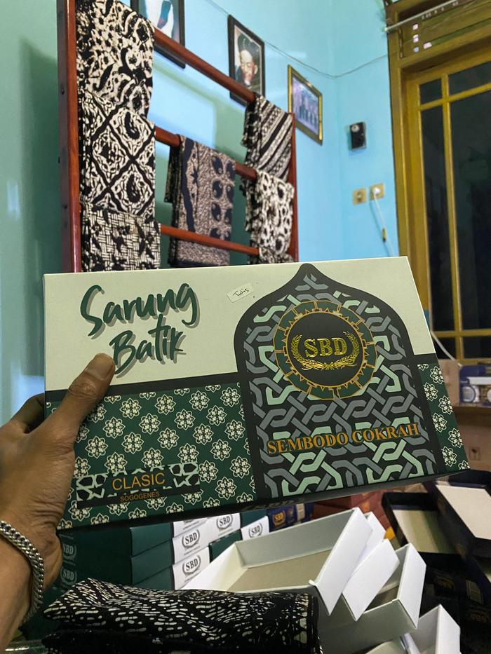 SEMBODO TULIS - Sarung Batik Sembodo Cokrah Tulis Klasik