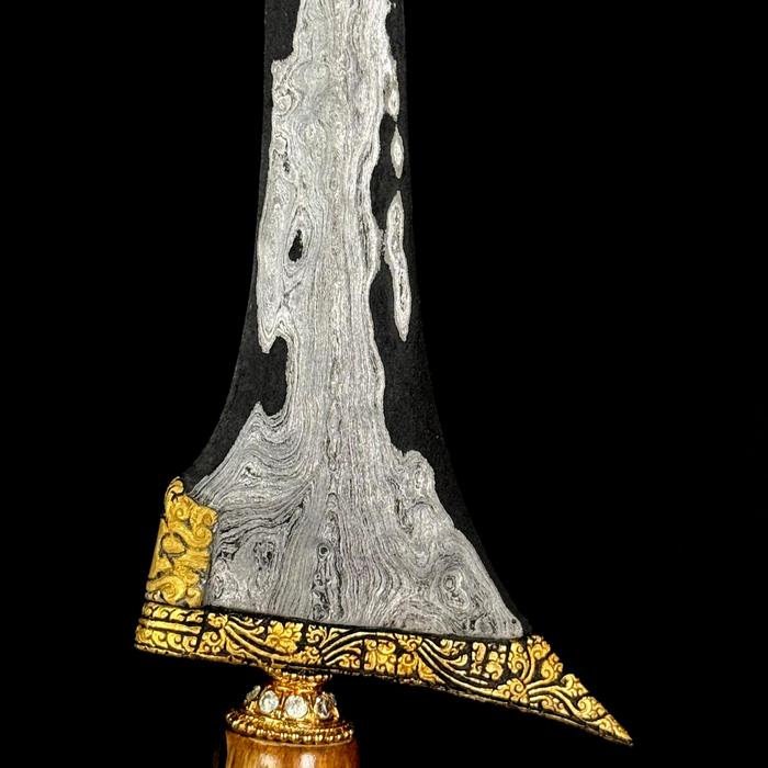 Keris Jalak Tilam Sari Kinatah Emas Tangguh HB V Sepuh Gagah Istimewa