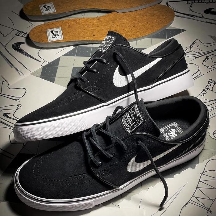 NIKE SB STEFAN JANOSKI OG - BLACK WHITE 2024