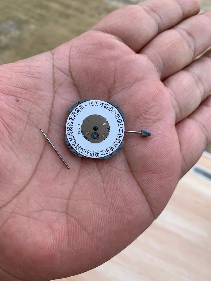 MESIN JAM TANGAN MIYOTA GR12 GR 12 TANGGAL SAMPING ORIGINAL PENGGANTI 1S13