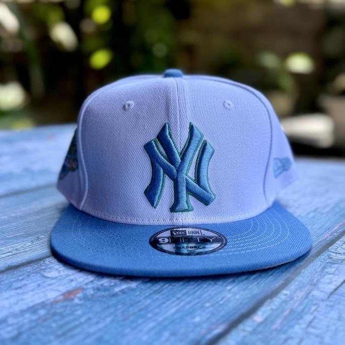 TOPI NEW ERA SNAPBACK NY YANKEES NEW YORK LIGHT BLUE - WHITE 9FORTY 100% ORIGINAL