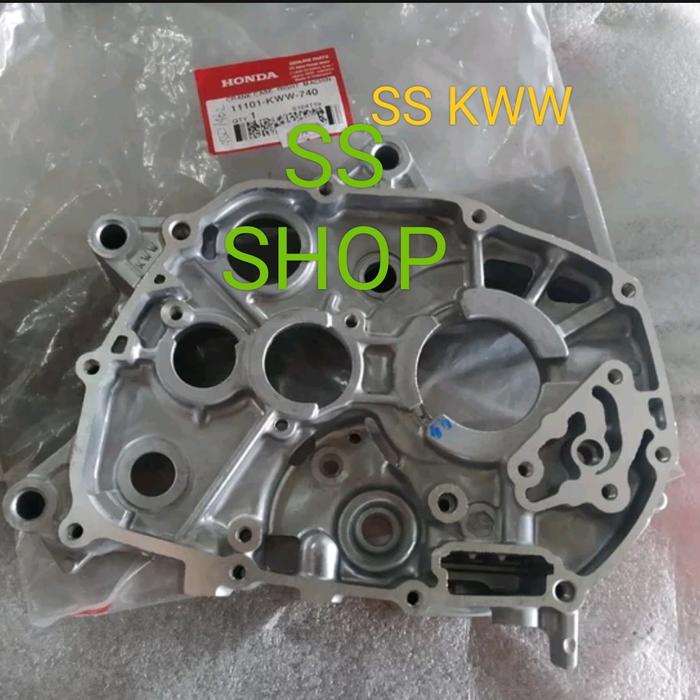 crankcase right blok bak krengkes tengah kanan tempat oli mesin Revo absolute blade old new 110 revo