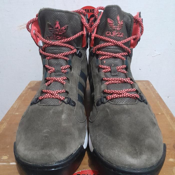 sepatu adidas fourteener boot