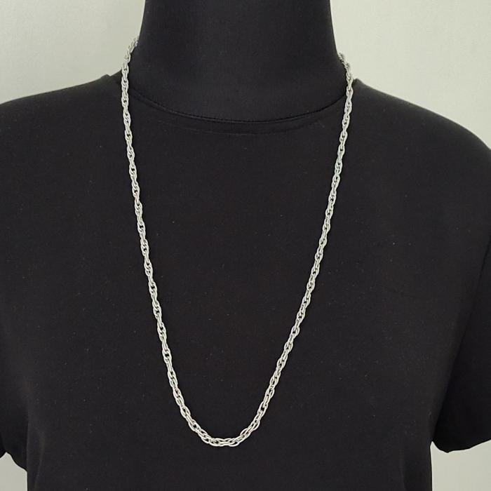 Vintage Monet Classic Brushed Silvertone Necklace Kalung B270