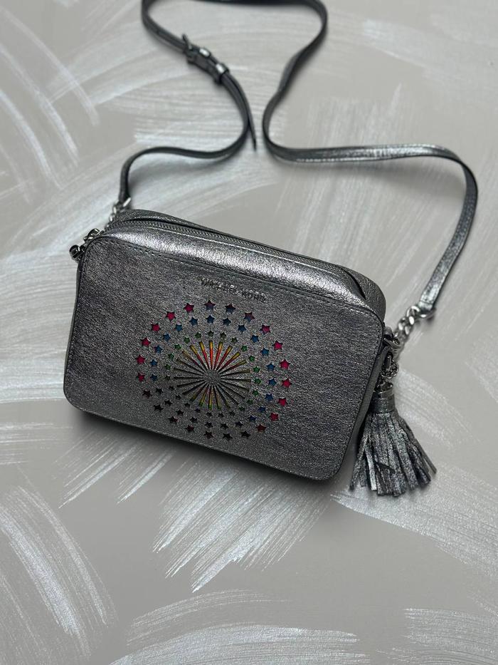 MICHAEL KORS MK Ginny Medium Camera Leather Crossbody Bag Color : Light Pewter
