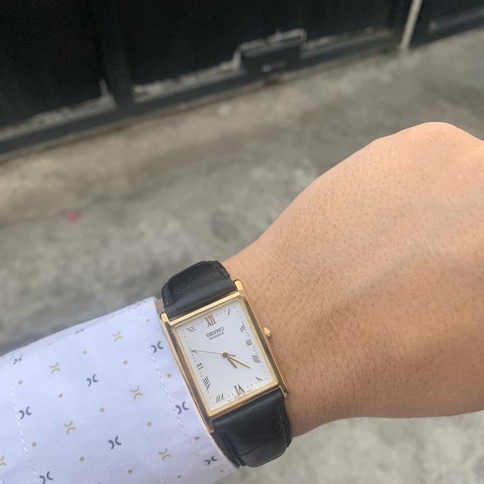 Seiko roman dial gold tank