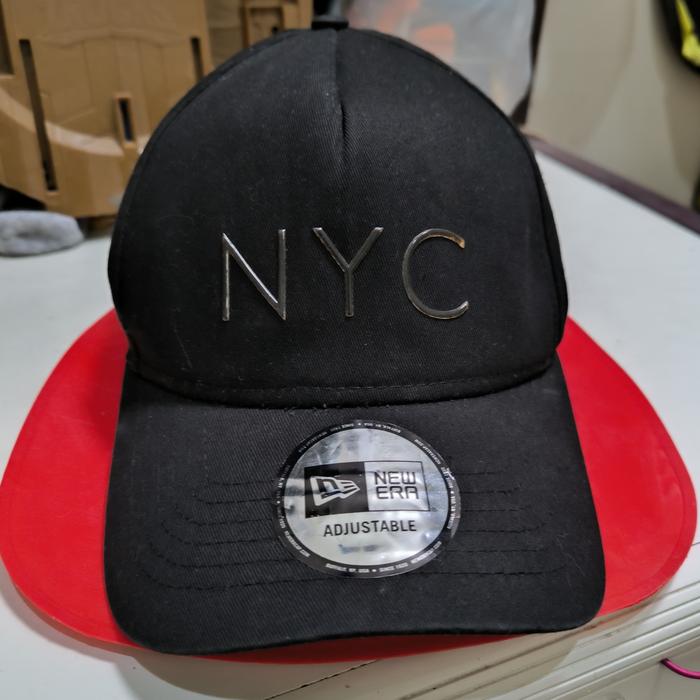 (preloved) New Era NYC tpu gold K-Frame adjustable