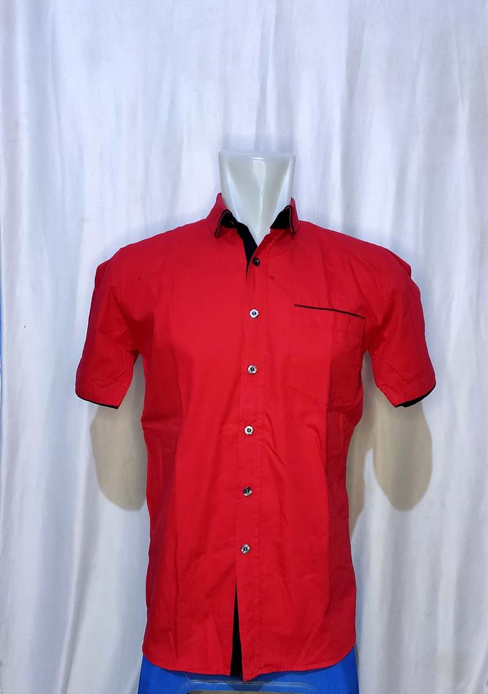 Kemeja Lengan Pendek Platini Men Slim Fit Pria