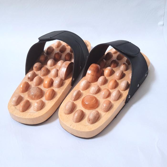 sandal terapi kaki /sandal rematik kayu